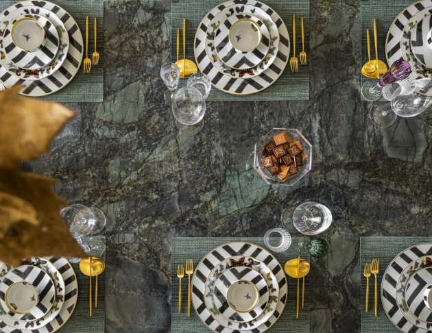 <h8>層峰對談</h8>以藝術之名—當奢石教父遇見豪邸設計師