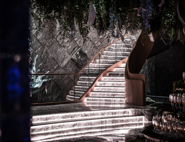 <h8>相遇奢石</h8>回家，每個角落都是你的故事