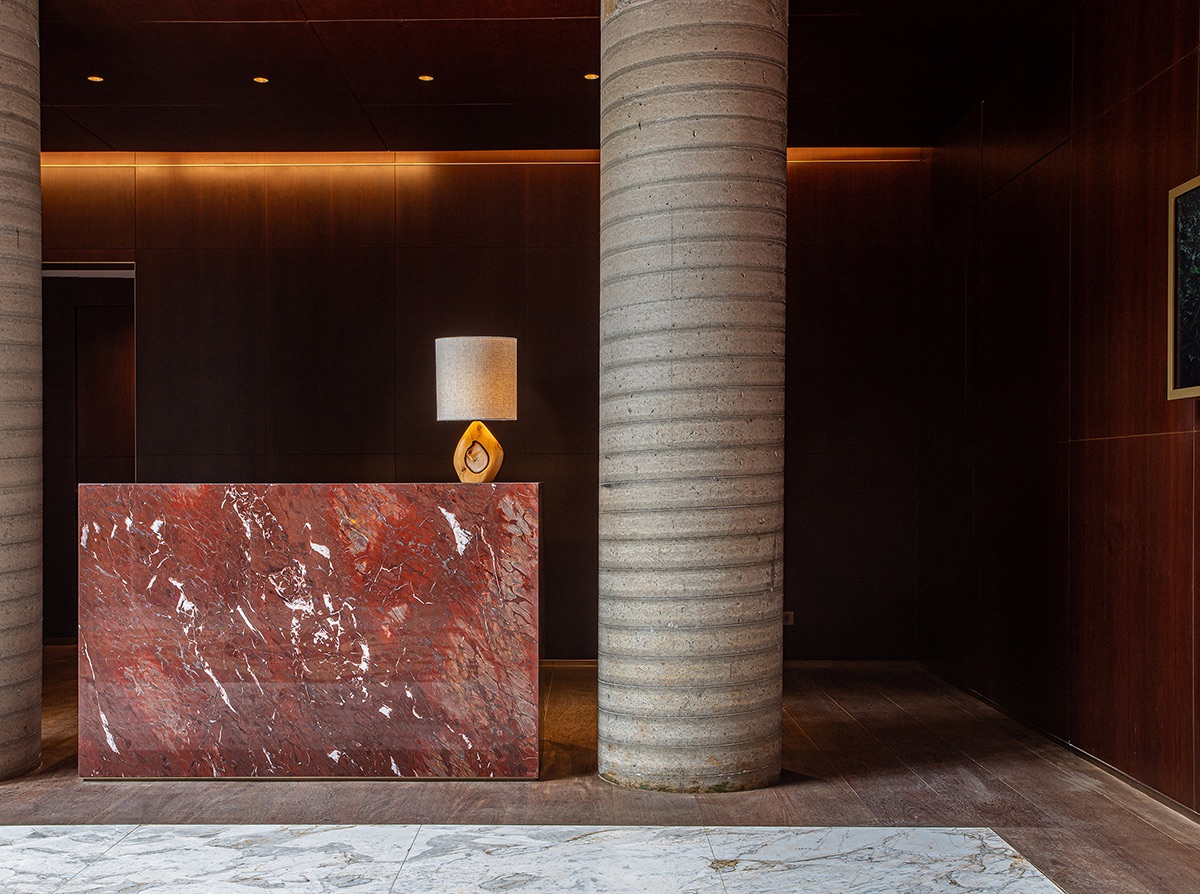 Gucci全球專櫃指定用石，顛覆印象紅色浪潮